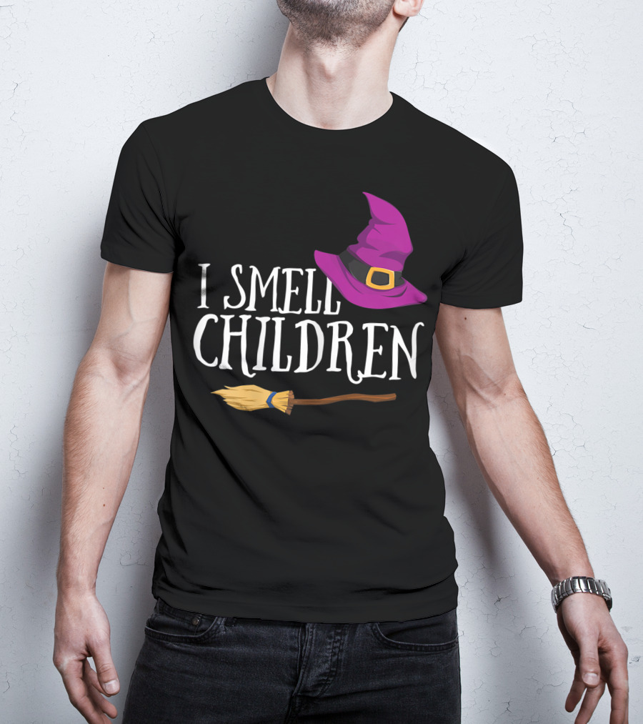 I Smell Children Halloween Witch Hat And Broom T-Shirt