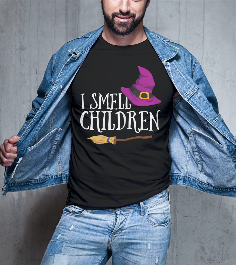 I Smell Children Halloween Witch Hat And Broom T-Shirt