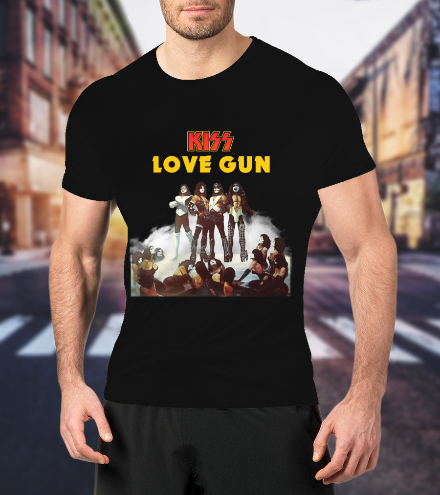 Kiss Love Gun Album Cover T-Shirt