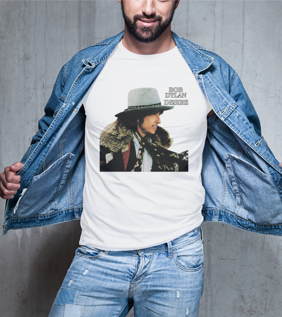 Bob Dylan Desire Album Cover With Fur Coat And Hat T-Shirt