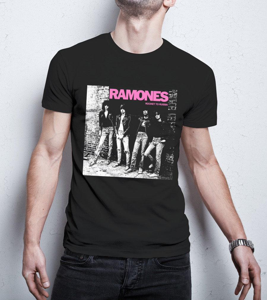 Ramones Rocket To Russia Band Photo Album Cover T-Shirt