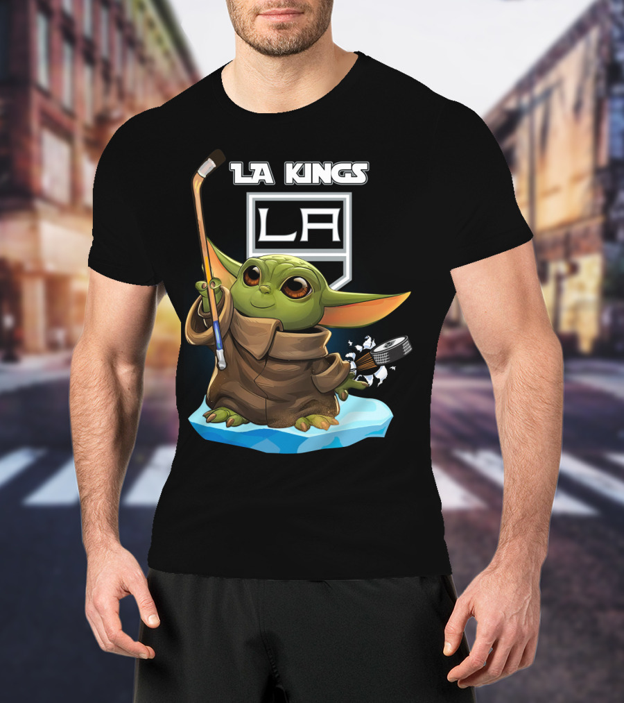 La Kings Baby Yoda Hockey Nhl Ice Rink Puck T-Shirt