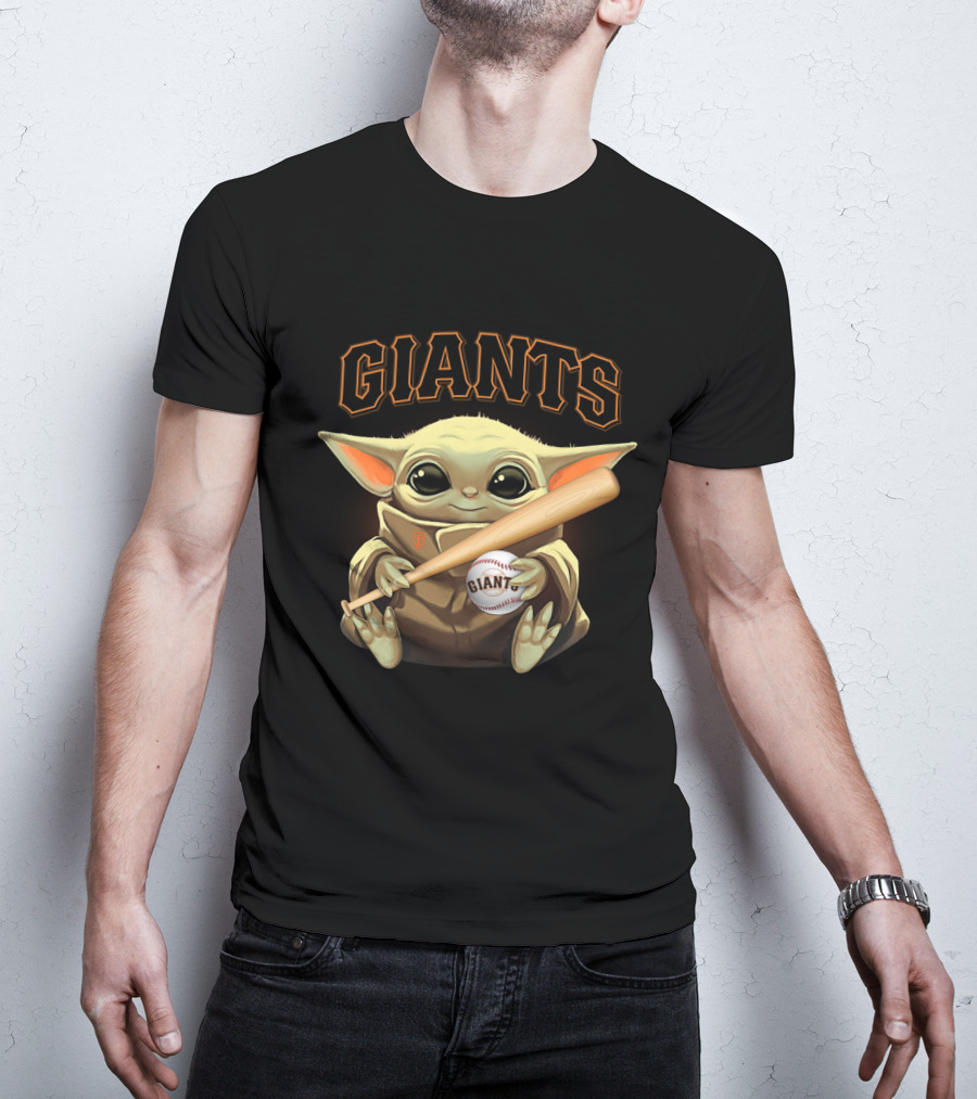 San Francisco Giants Baby Yoda With Baseball And Bat T-Shirt
