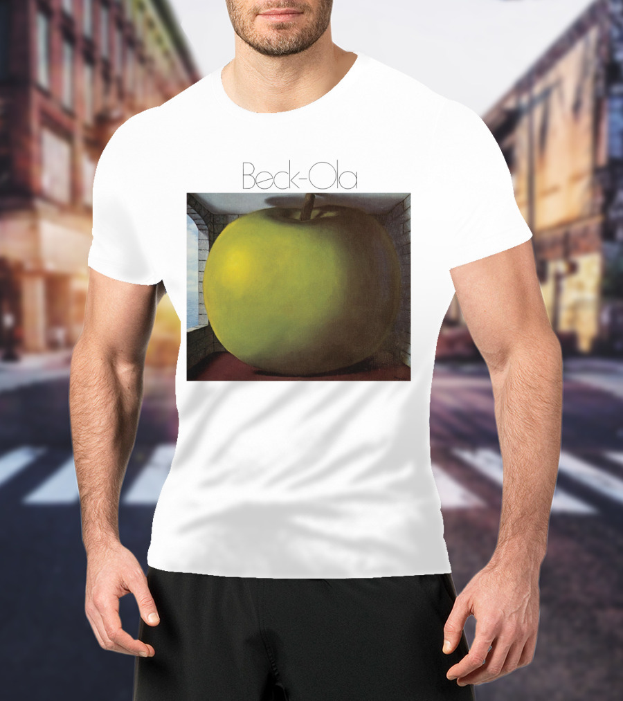 TJB 01 Beck Ola Album Cover Large Green Apple T-Shirt