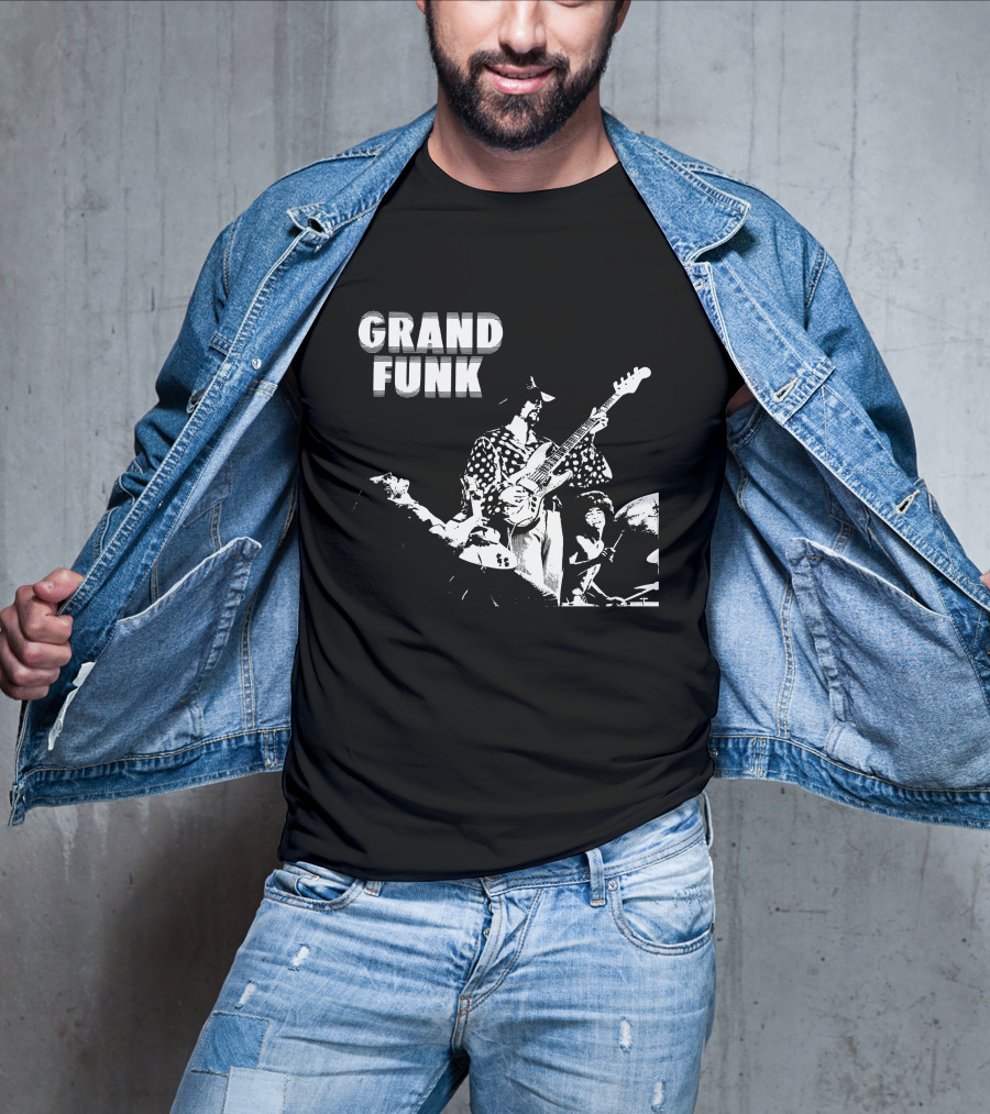 Grand Funk Railroad Live Concert Performance Retro Style T-Shirt