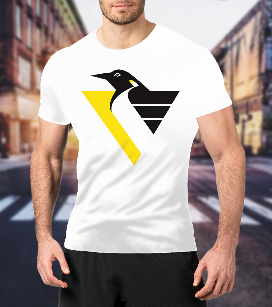 Pittsburgh Penguins Retro Penguin Triangles T-Shirt