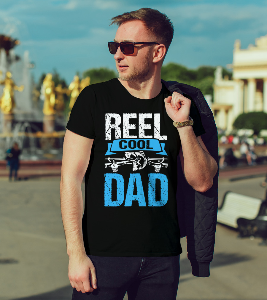 Reel Cool Dad Fishing T-Shirt