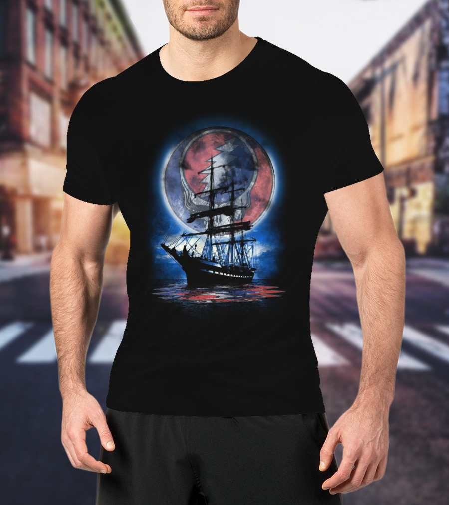 Grateful Dead Ship Of Fools Skull And Lightning Moon Ocean Scene T-Shirt