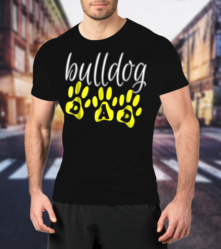 Bulldog Dad Paw Print Cute Puppy Lover T-Shirt