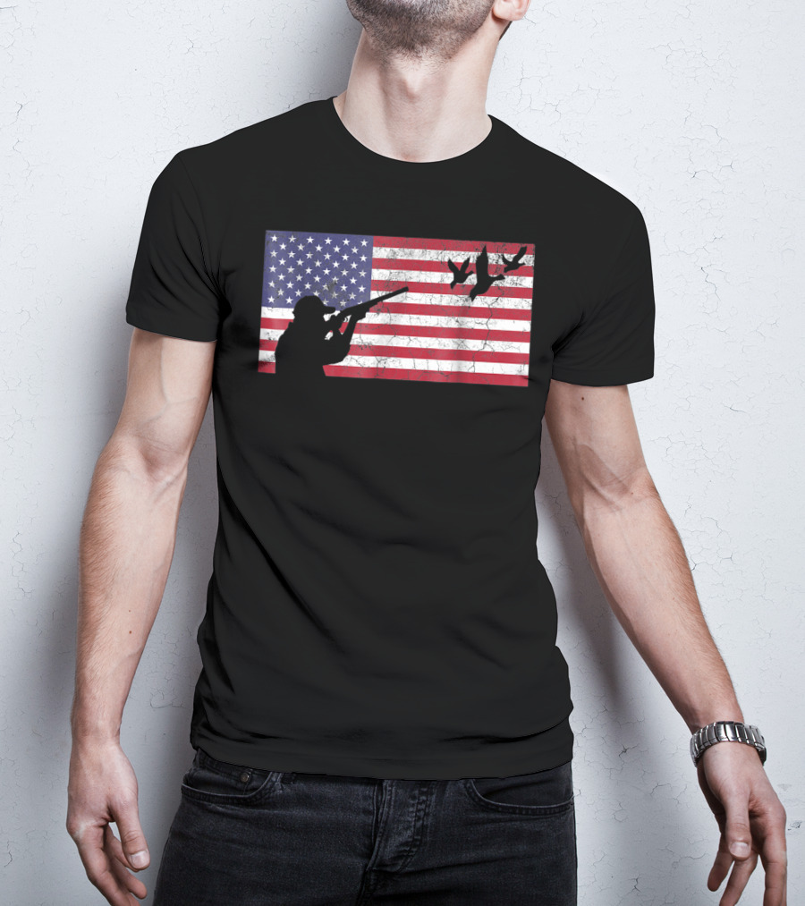 American Flag Goose Hunter Dad Silhouette With Flying Geese T-Shirt