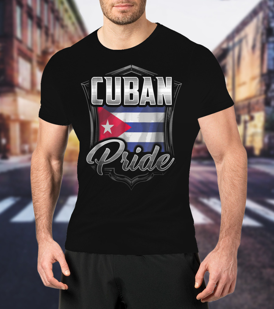 Cuban Pride Cuba Flag Shield Heritage Roots Dad Family 43 T-Shirt
