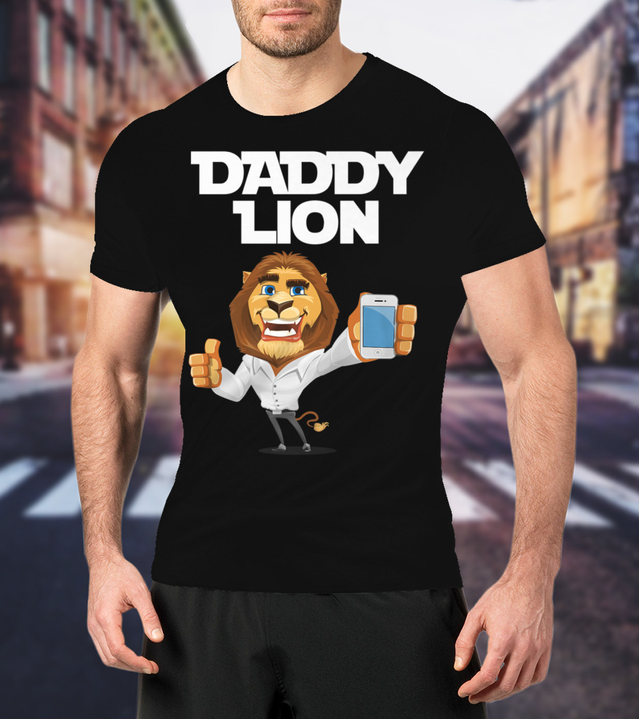 Daddy Lion Daddy Dad Lion Thumbs Up Smartphone T-Shirt