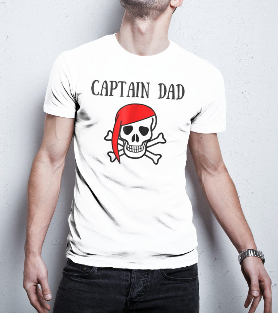 Captain Dad Halloween Pirate Skull With Red Bandana T-Shirt