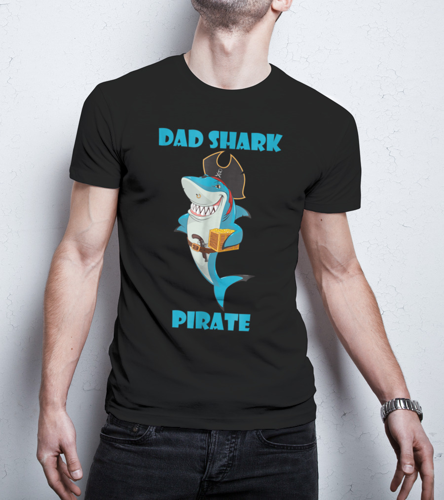 Dad Shark Pirate Halloween Matching Family 86 T-Shirt