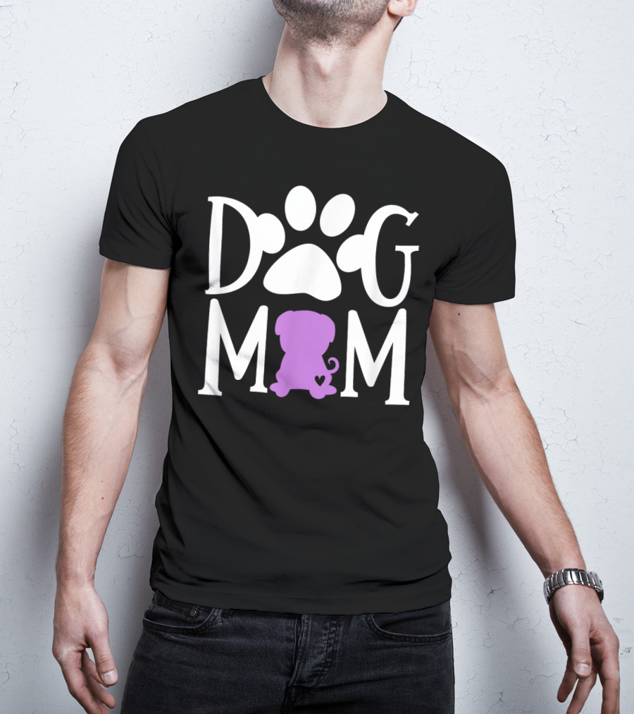 DOG MOM Paw Print Pug Silhouette Heart Dark92 T-Shirt