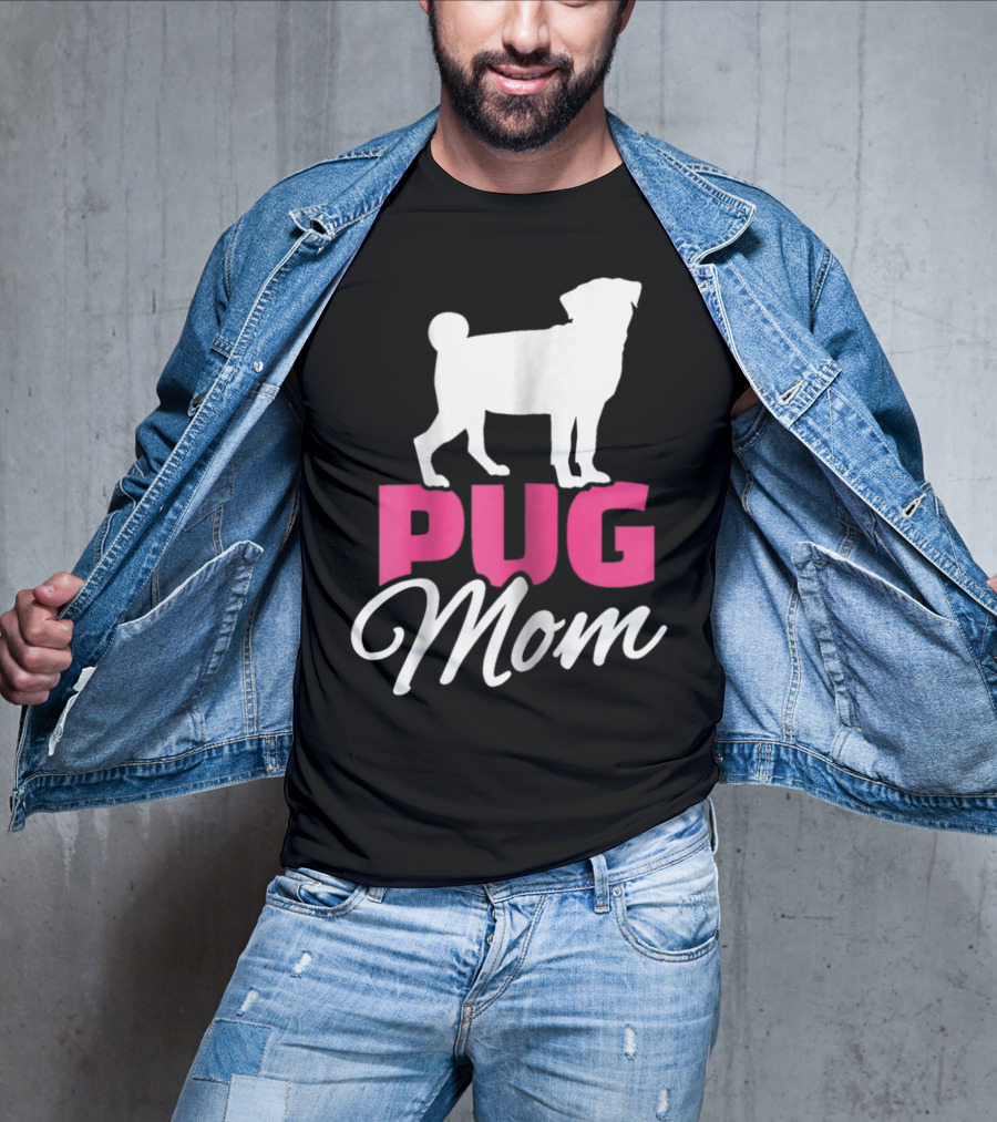 Pug Mom T-Shirt