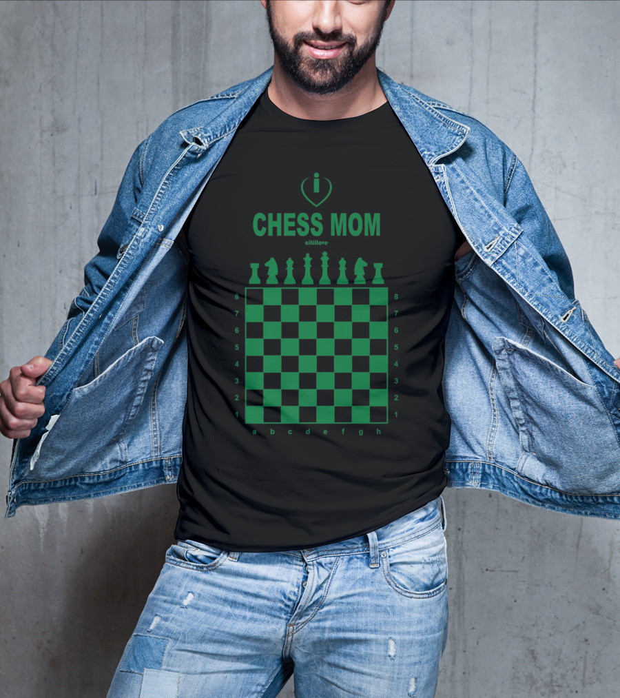 I Love Chess Mom Slim Fit Chess Board And Pieces T-Shirt