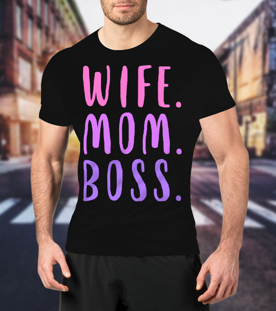 WIFE MOM BOSS Fashion Foe 95 T-Shirt