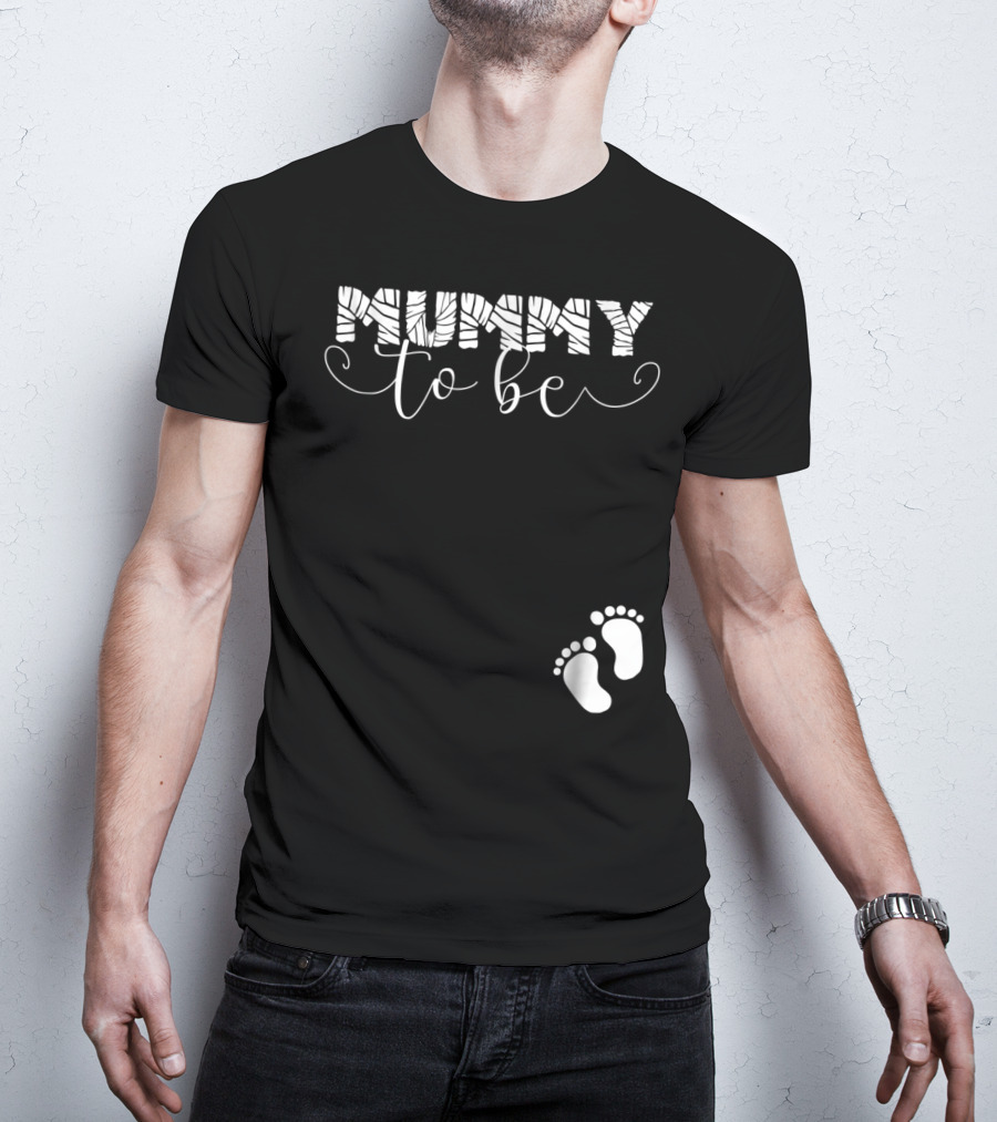 Mummy To Be Halloween Pregnancy Baby Footprints T-Shirt