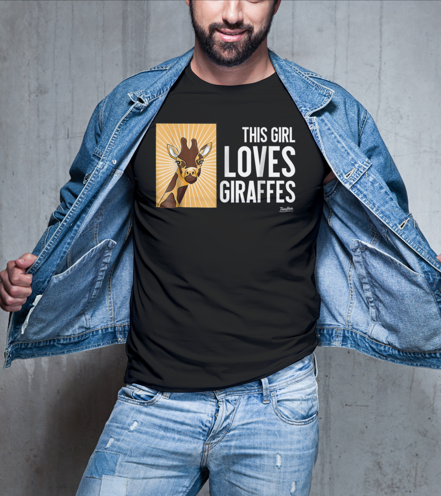 This Girl Loves Giraffes Funny Giraffe Lover TeeHut T-Shirt