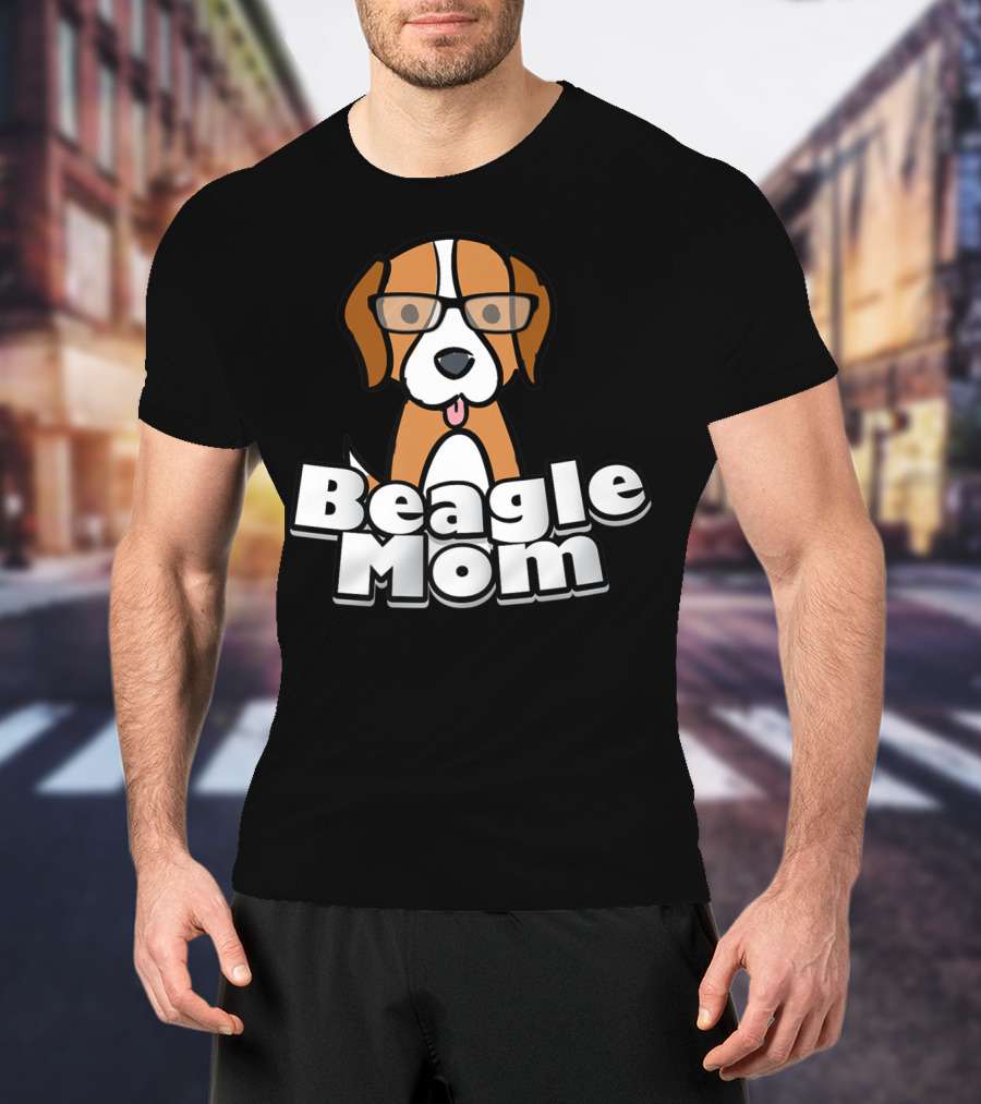 Beagle Mom Cute Dog With Glasses T-Shirt