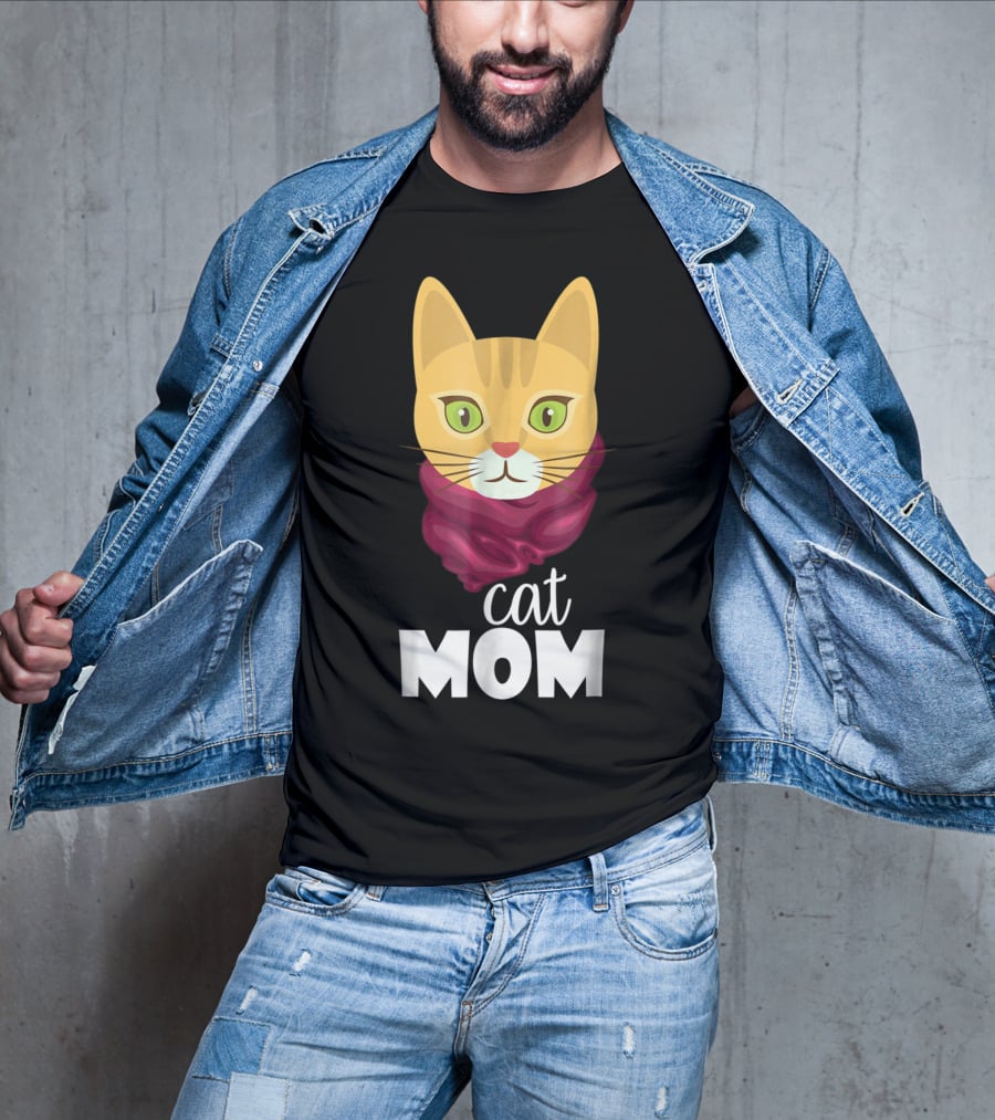 Cat Mom Funny For The Perfect Cat Mom In Your Family T-Shirt