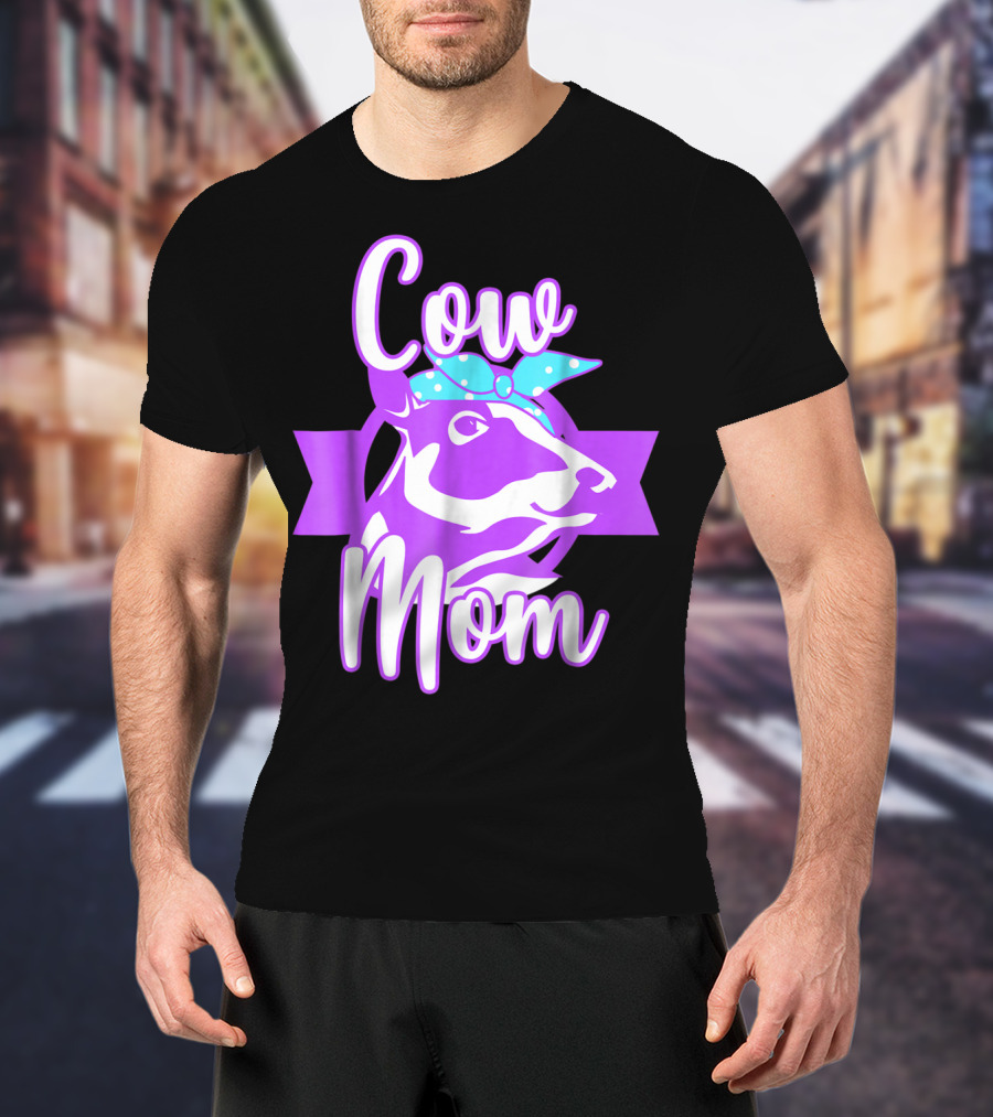 Cow Mom Crazy Cow Lady Dairy Farmer T-Shirt