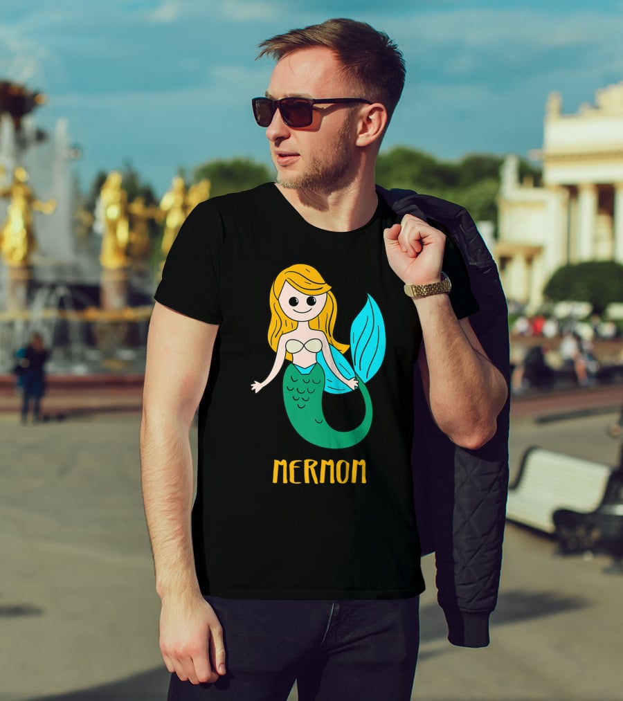 Cute Mermom For Stylish Women And Mothers T-Shirt
