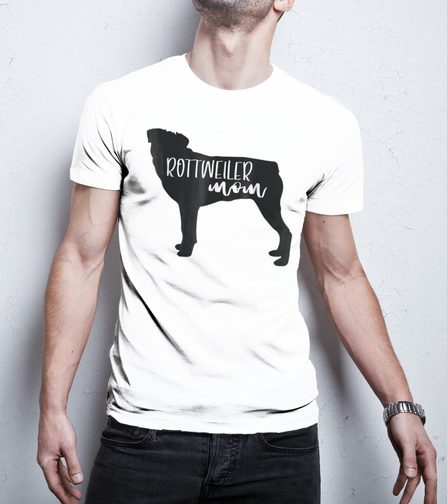 Rottweiler Mom T-Shirt