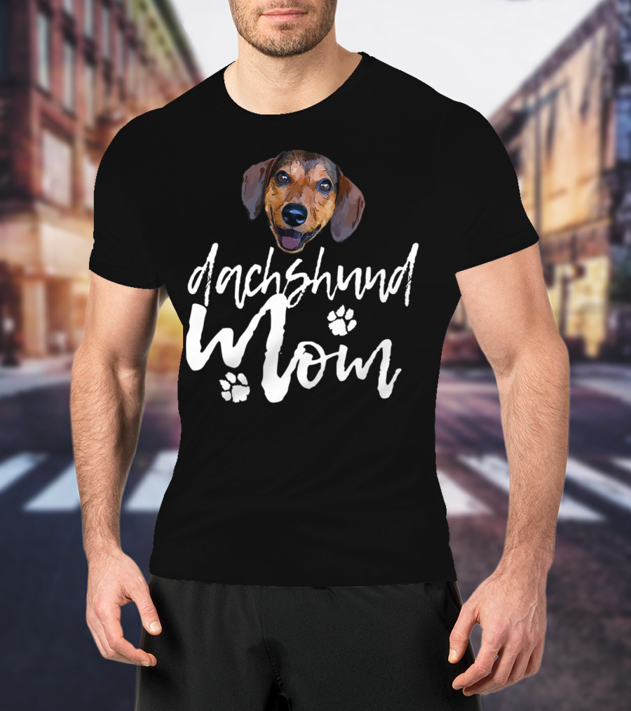 Dachshund Mom Cute Dog Face Paw Prints T-Shirt