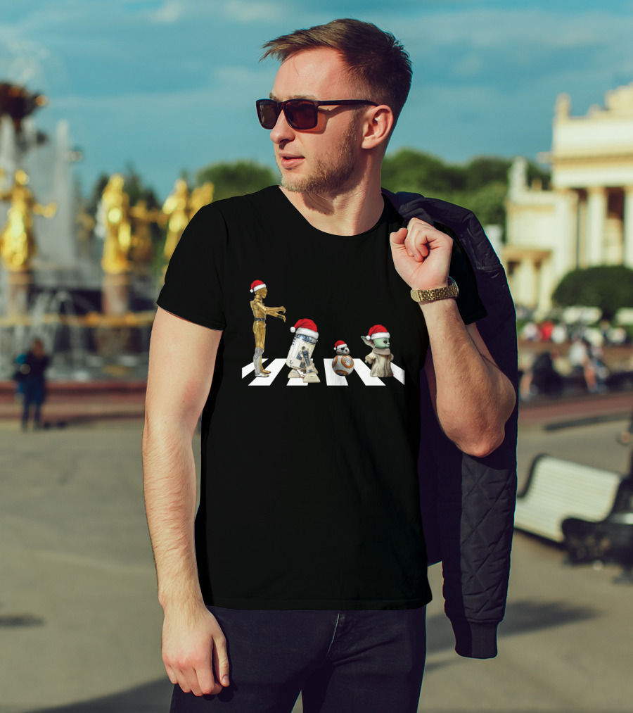 Star Wars Christmas Abbey Road C-3PO R2-D2 BB-8 Baby Yoda T-Shirt