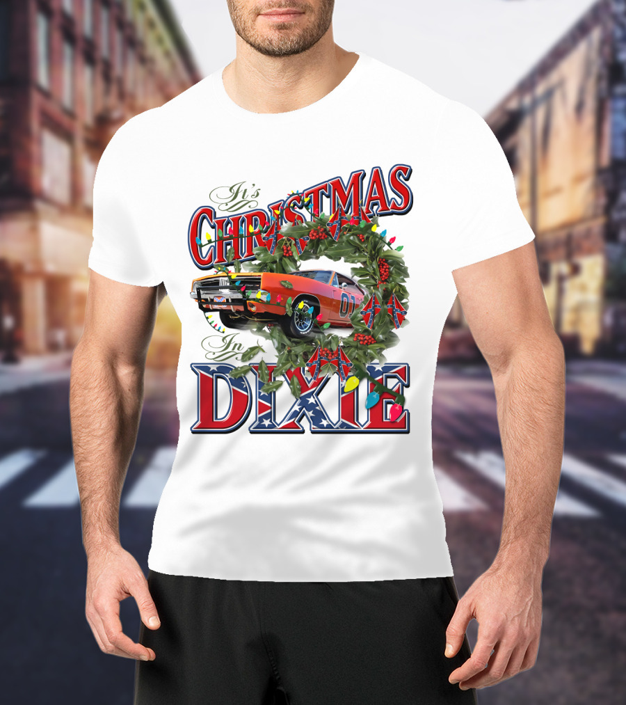 It's Christmas In Dixie 01 General Lee Car Wreath Lights T-Shirt