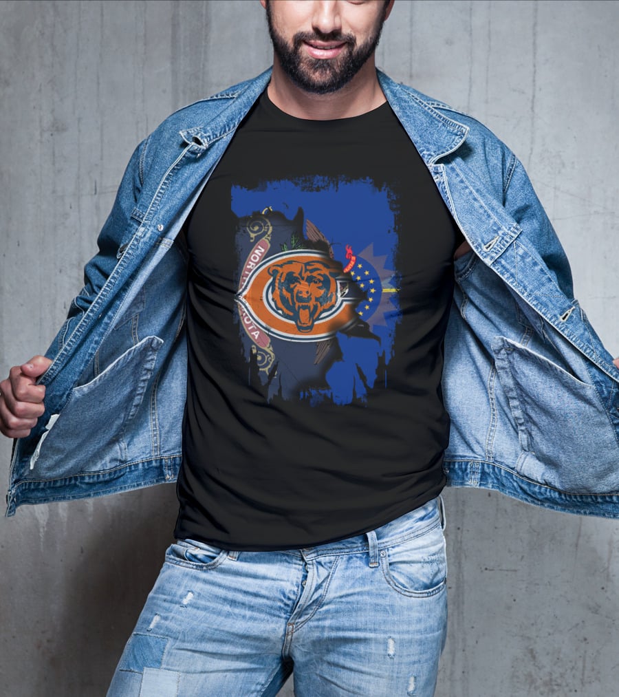 North Dakota Flag With Chicago Bears Logo Fusion T-Shirt