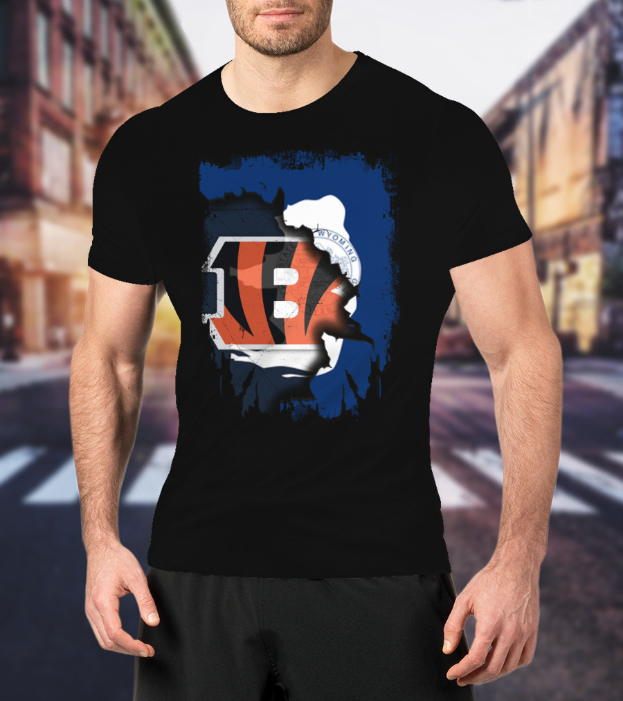Wyoming State Outline With Cincinnati Bengals Logo Integration T-Shirt
