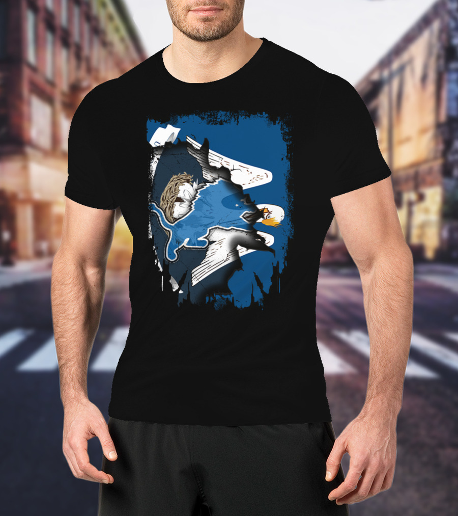 Lions And Eagles Blend With Creative Art Elements T-Shirt