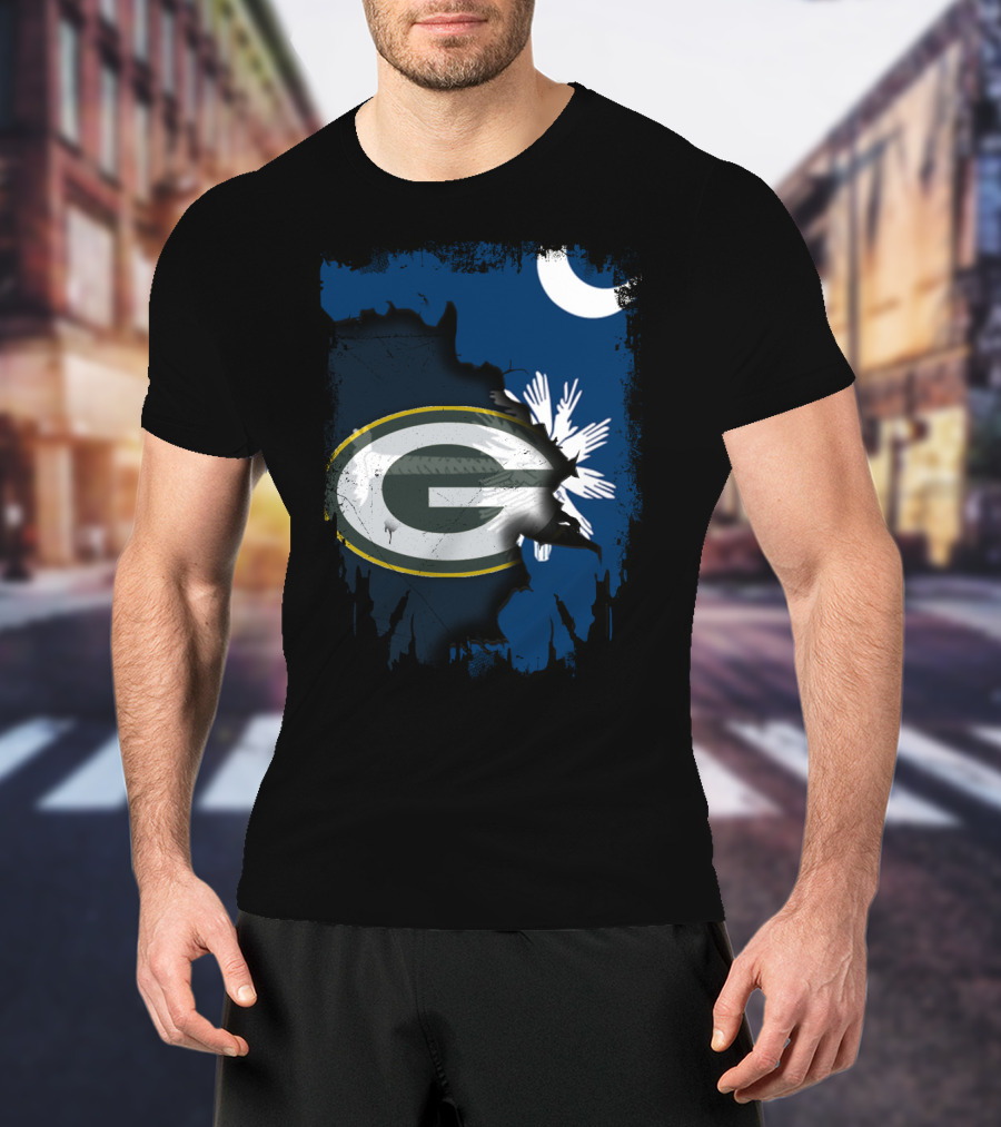 South Carolina And Packers Logo Blend With Crescent Moon And Palmetto Tree T-Shirt