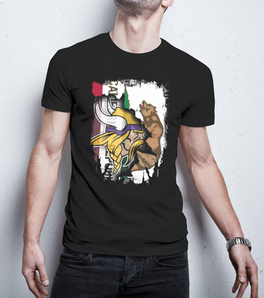 California Republic Viking Helmet Bear California Flag T-Shirt