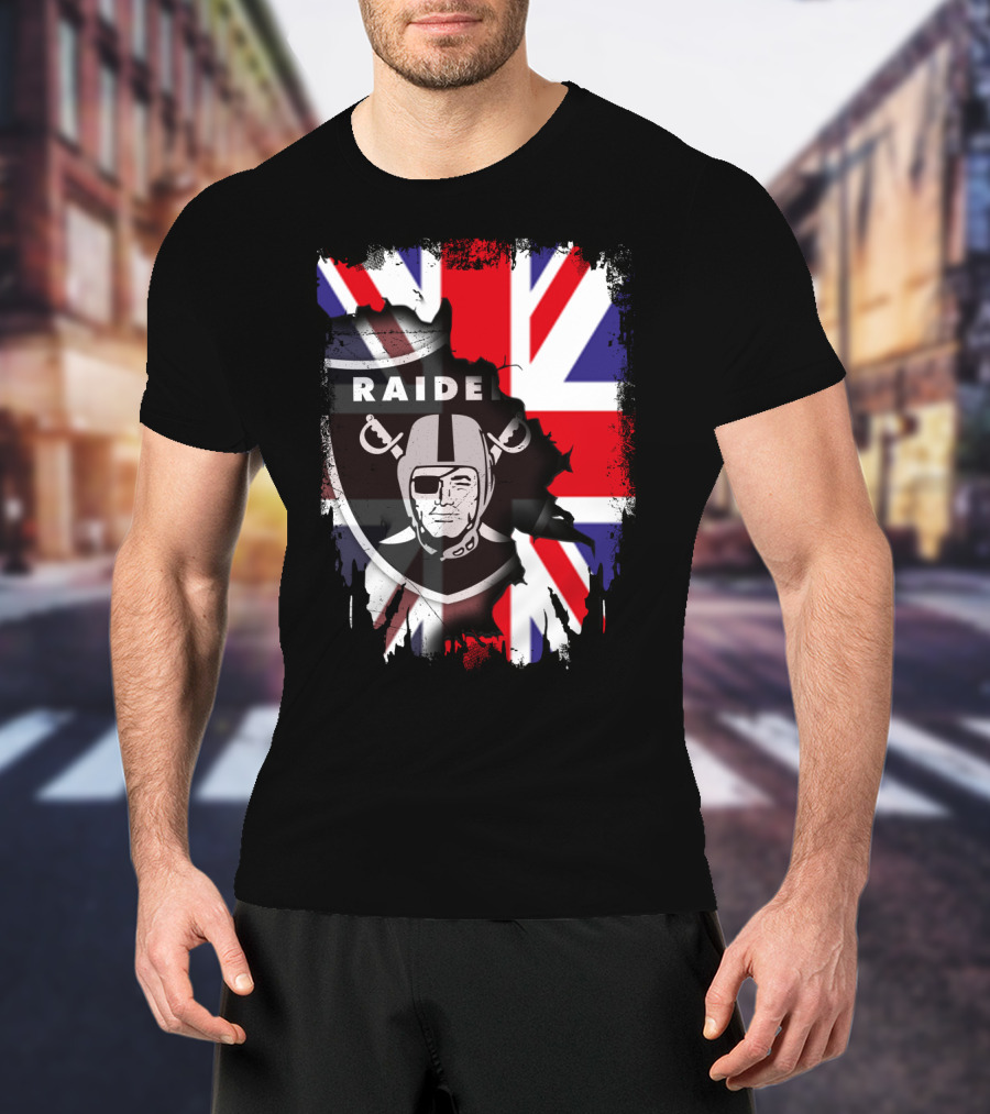 Raider Helmet With Union Jack Flag Fusion T-Shirt