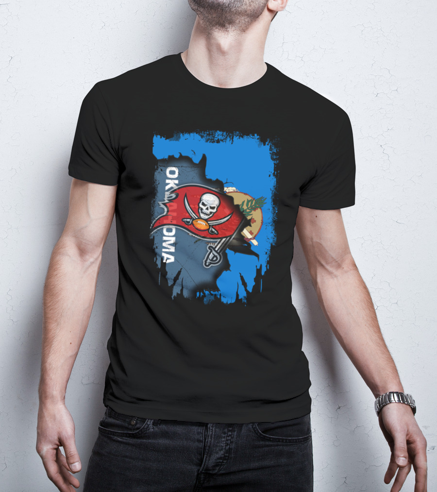 OKLAHOMA Buccaneers Flag Symbol With State Backdrop T-Shirt