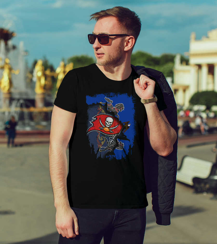 Pennsylvania Pride With Buccaneers Legacy And Heraldic Lions T-Shirt