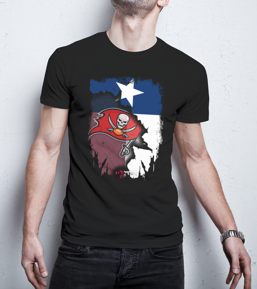 Texas Flag And Tampa Bay Buccaneers Skull And Swords Football Logo Combination T-Shirt