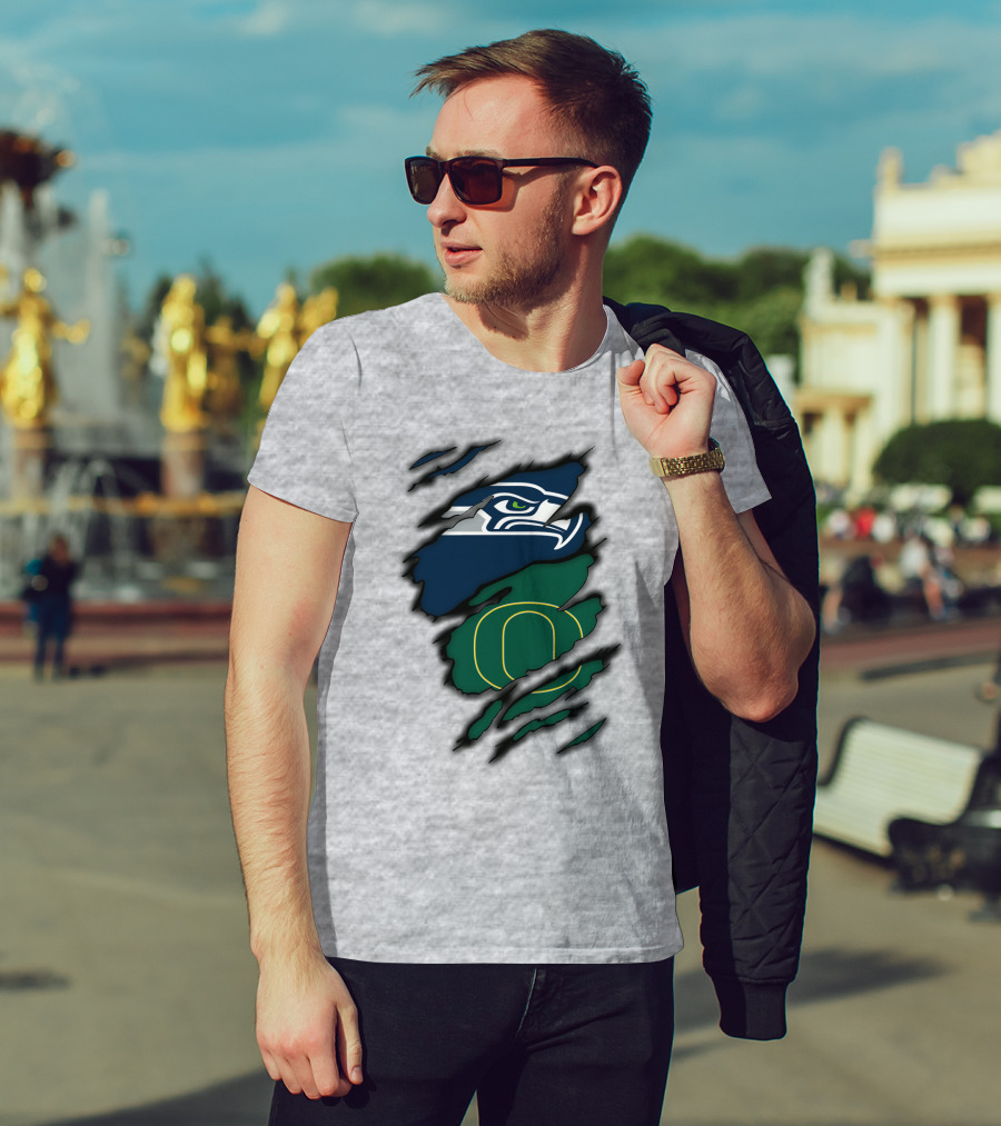 Seattle Seahawks Oregon Ducks Logo Fusion T-Shirt