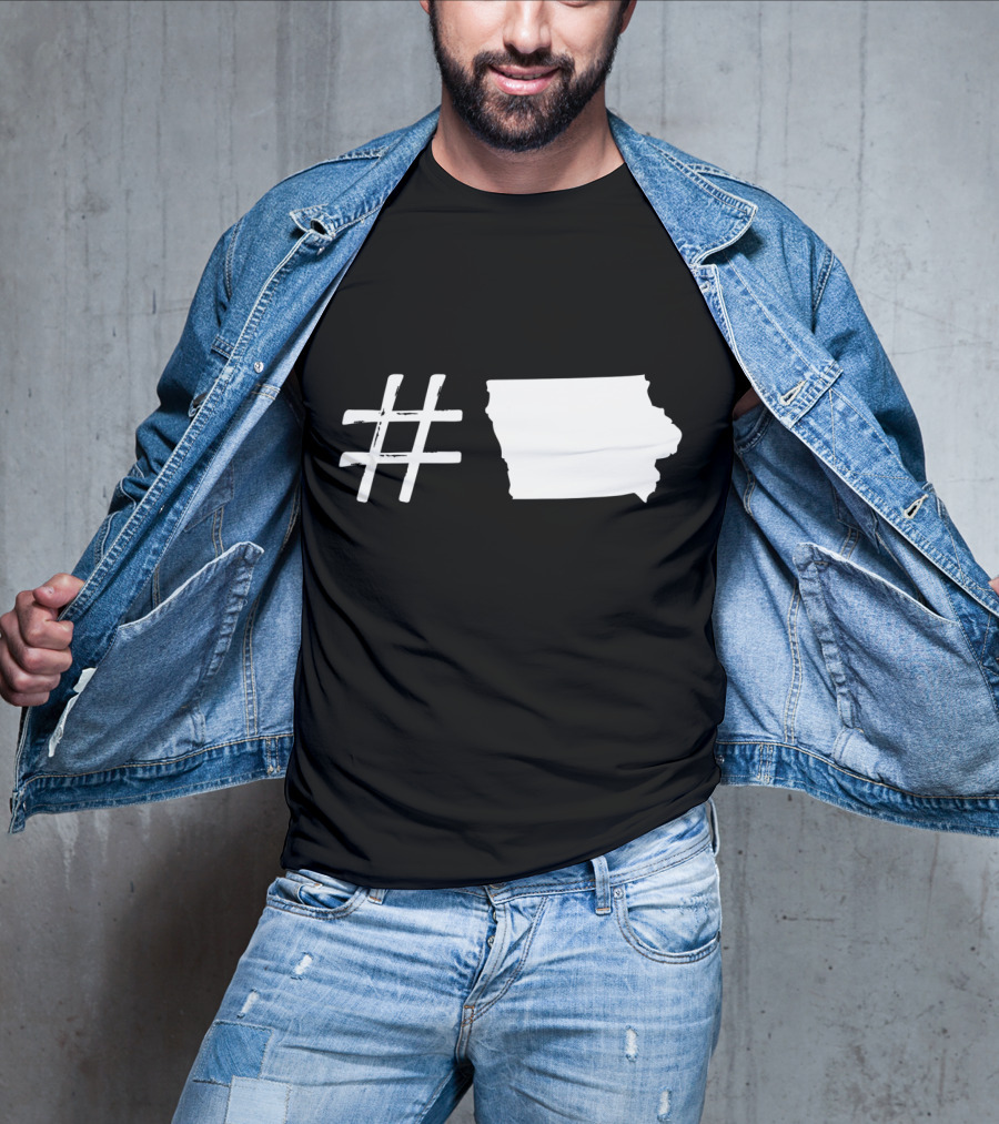 Iowa IA USA Flag Holiday Traveling T-Shirt