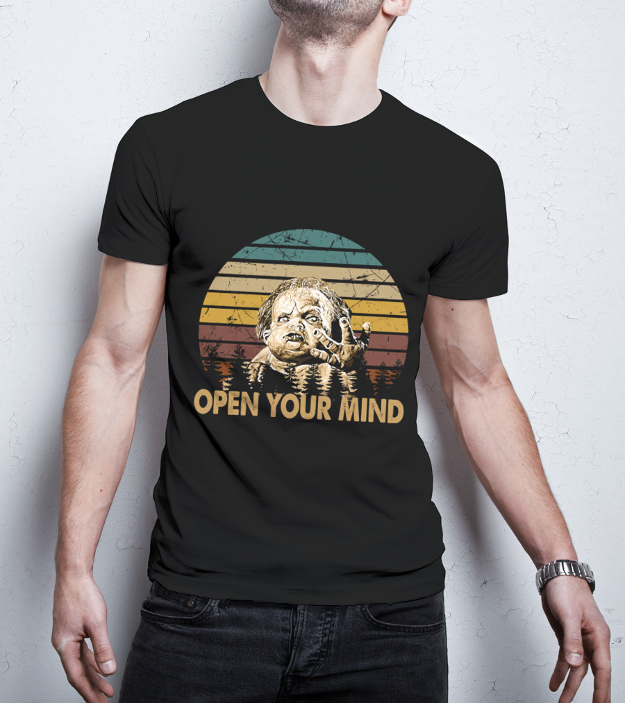 Total Recall Open Your Mind Vintage Sunset Stripes T-Shirt
