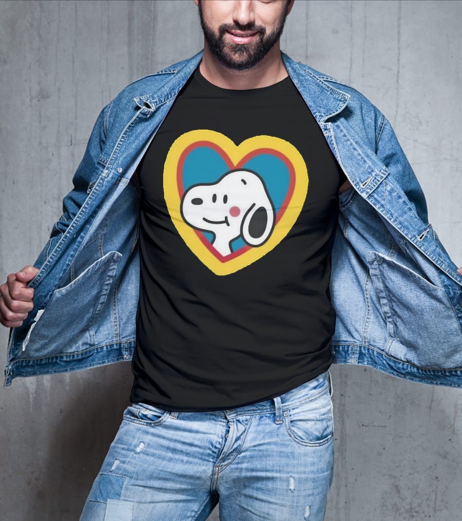 Snoopy Heart Love Peanuts Cartoon T-Shirt