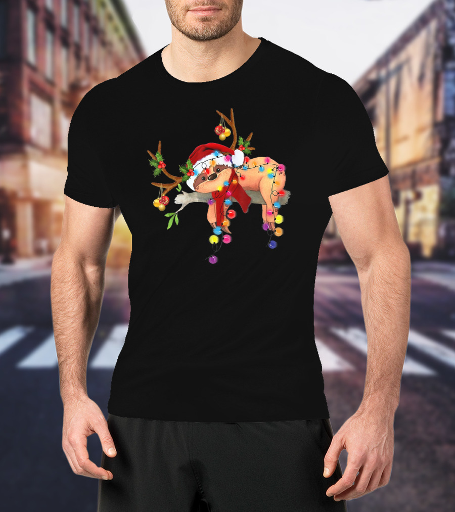 Santa Sloth With Gorgeous Reindeer Antlers And Christmas Lights T-Shirt