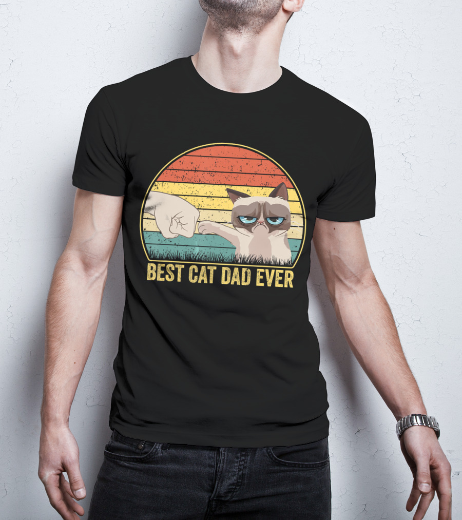 Best Cat Dad Ever Fist Bump Retro Style Cat Daddy T-Shirt