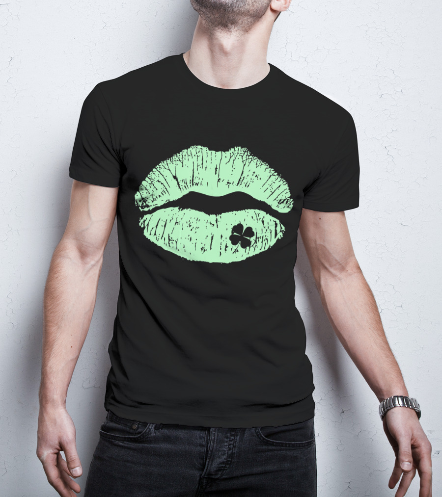Lips Irish Kiss Clover St Patricks Day Green Shamrock T-Shirt