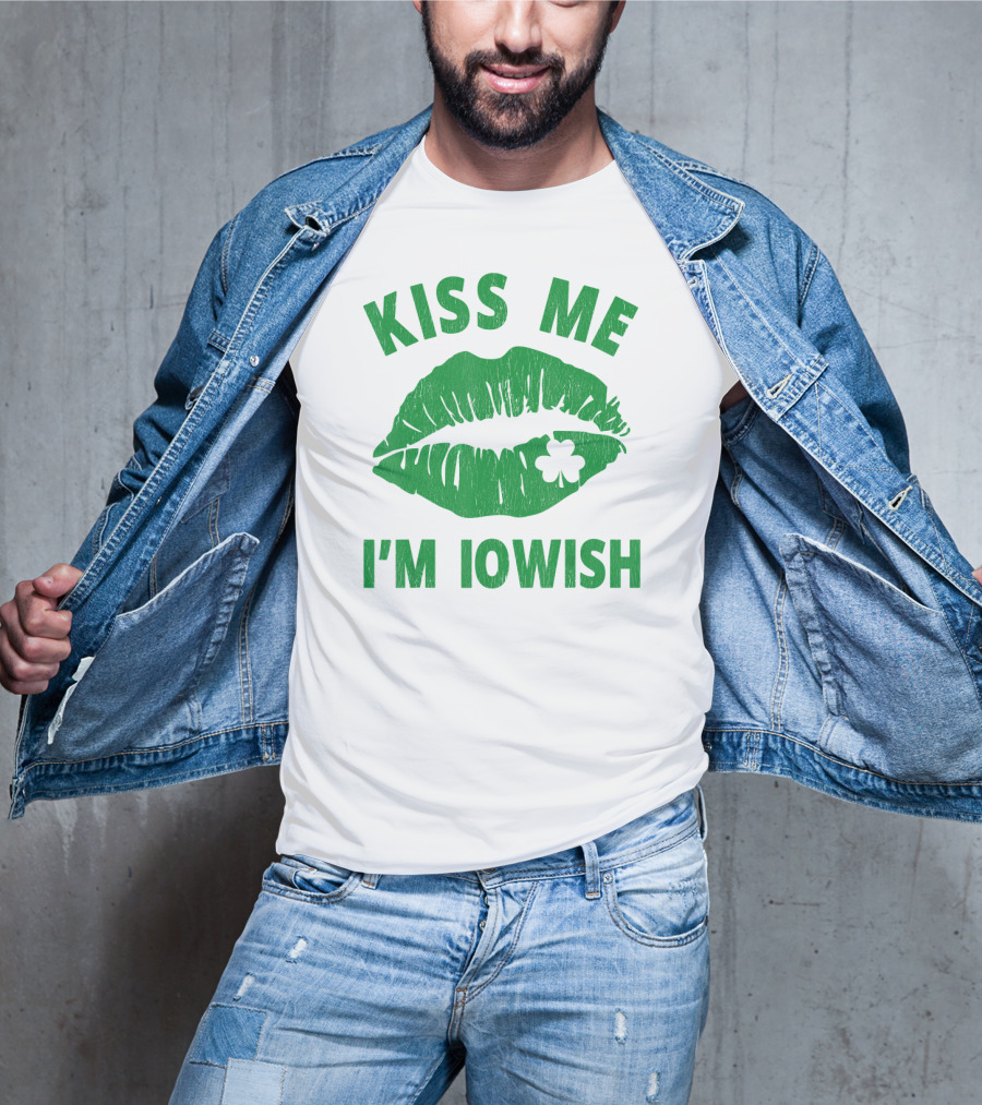 Kiss Me I'm Iowish St Patrick's Day Green Lips With Clover T-Shirt