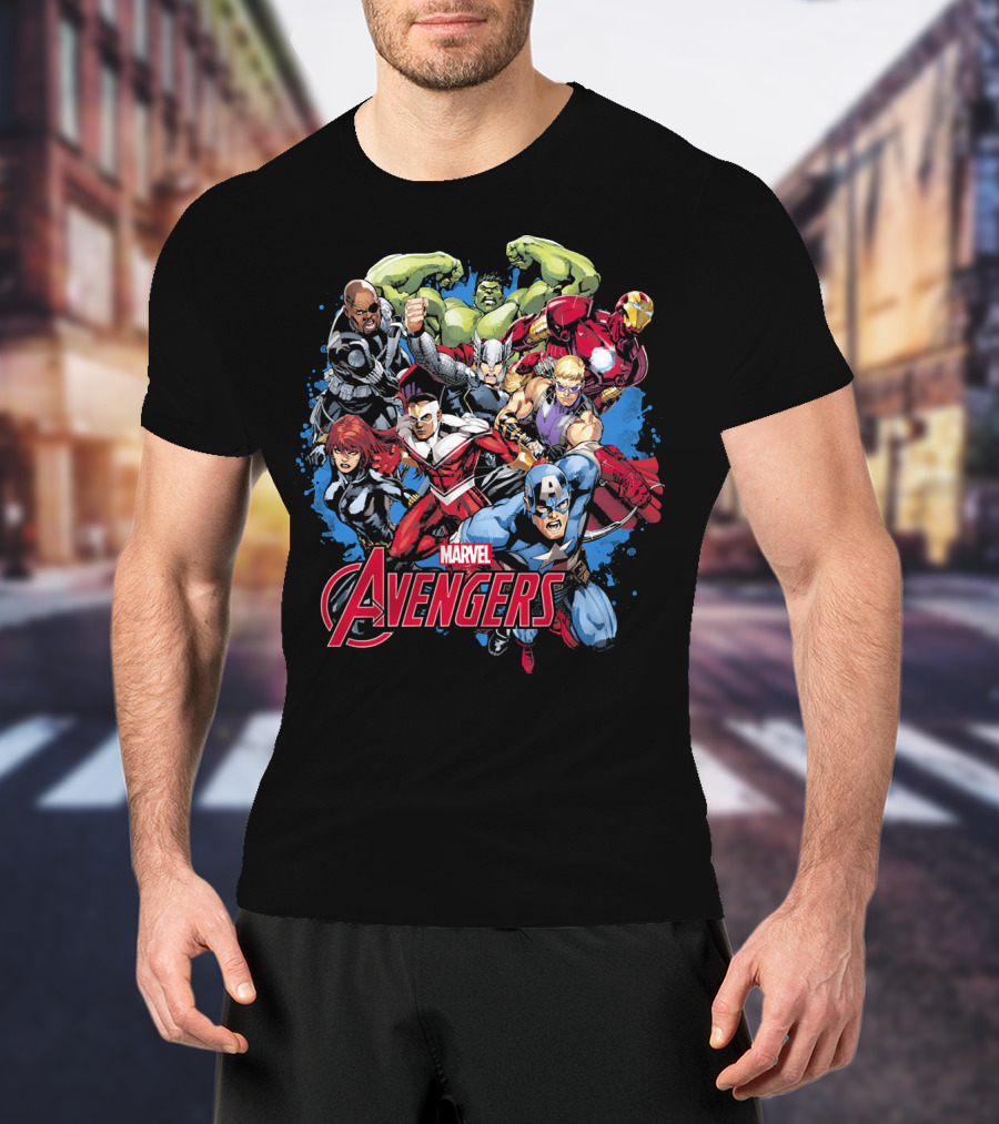 Marvel Avengers Captain Thor Hulk Iron Man Black Widow Comic Assemblage T-Shirt
